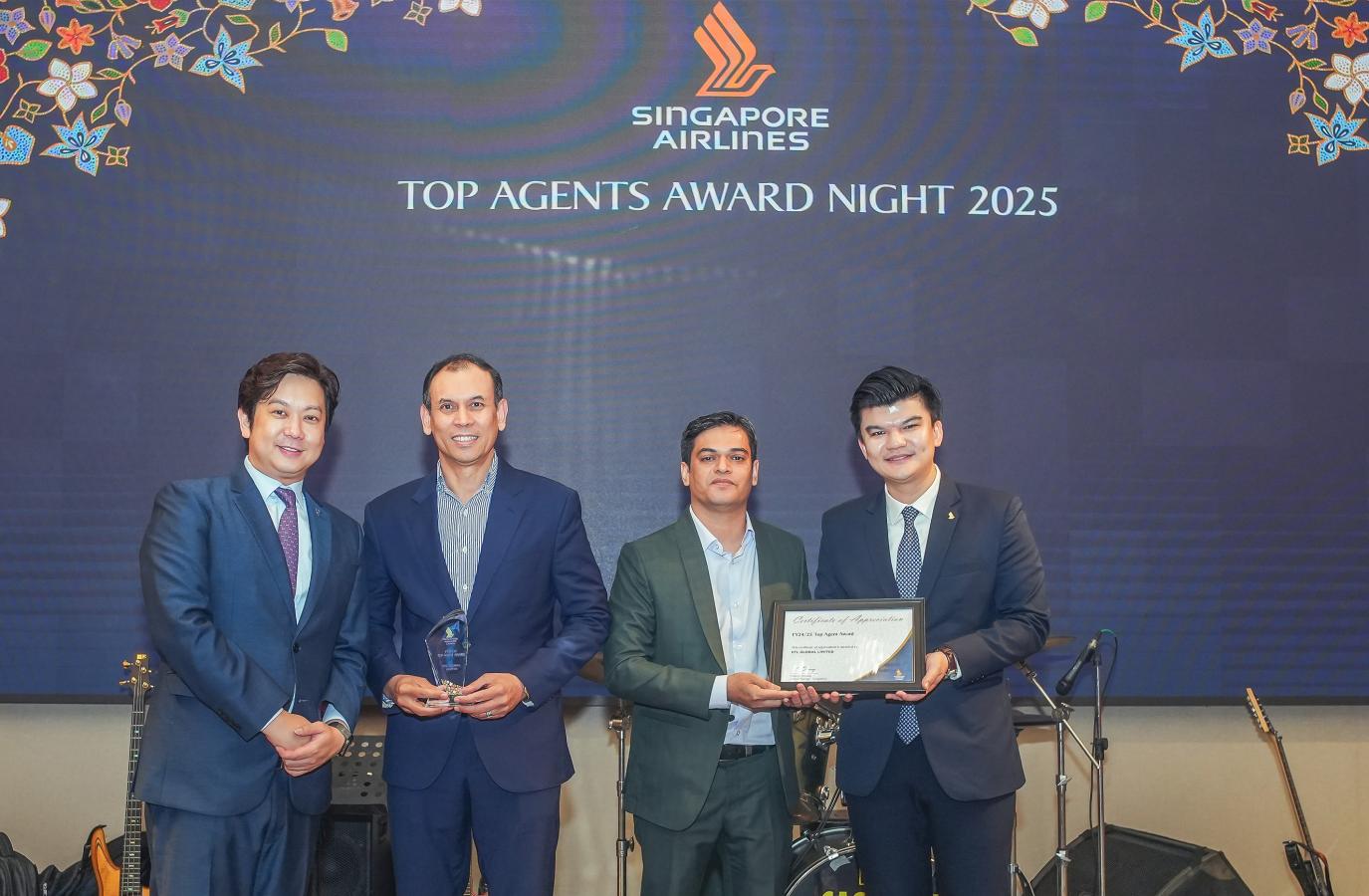 AWARD SINGAPORE AIRLINES 24-25
